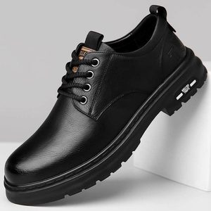Scarpe Casual da <span class=keywords><strong>Uomo</strong></span> Primavera 2026 Traspiranti con Lacci in Pelle Sintetica, Suola in Plastica e Stile Britannico - Product Image 1