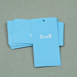 Etiquetas de papel de moda con logotipo de nombre propio personalizado, cuerdas colgantes para ropa con ropa de marca personalizada - Product Image 2