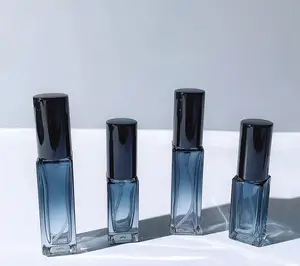 ファインミストスプレー付きの新しいファッションスクエア5ml10mlガラス香水瓶