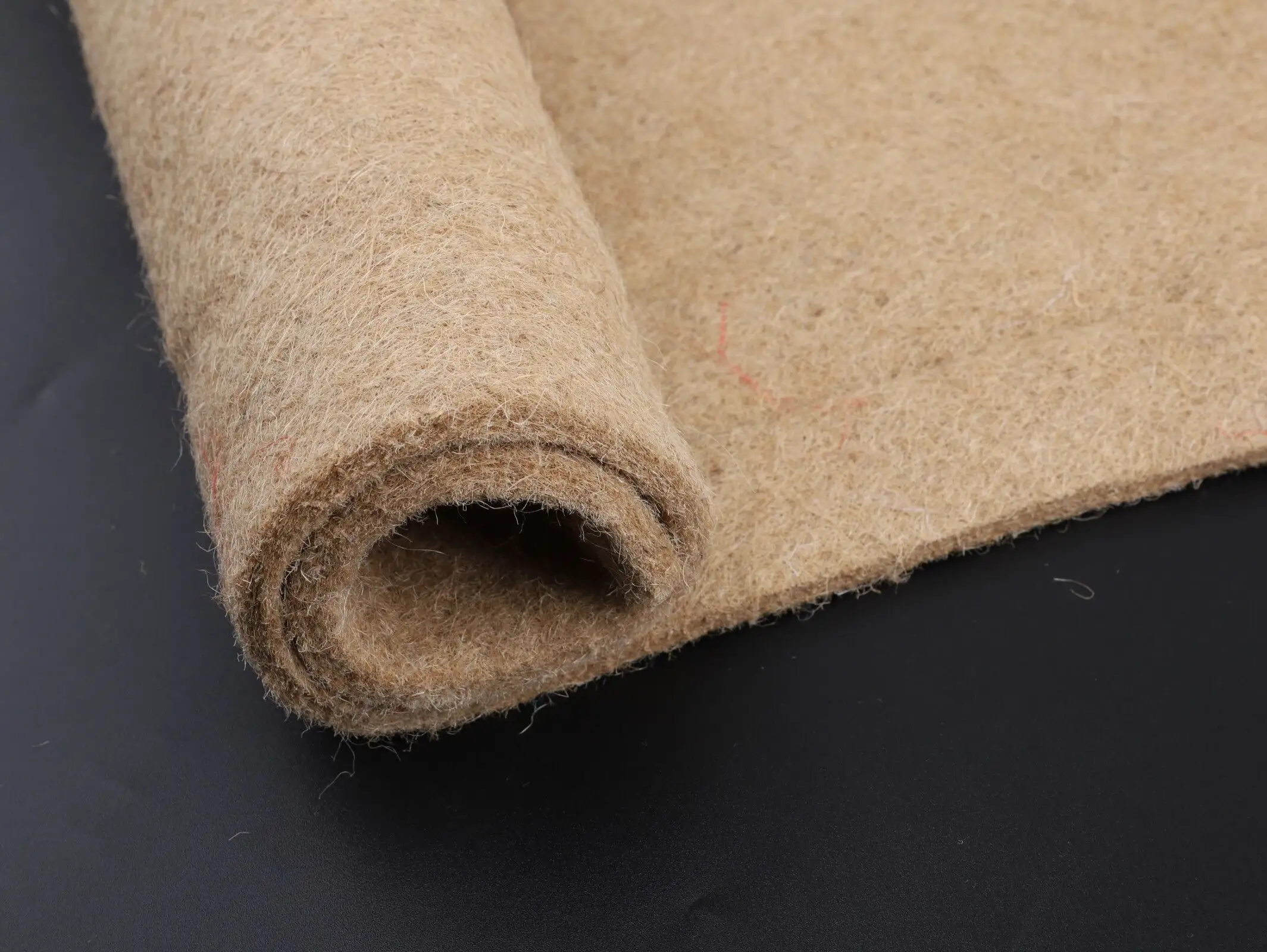 Rouleau de tissu de jute d'épaisseur différente pour la feuille de jute matérielle biodégradable d'agriculture