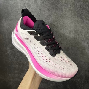 Chaussures de sport respirantes à semelle épaisse en maille dégradée avec sangles, adaptées aux hommes et aux femmes, confortables et légères - Product Image 3