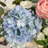 Meistverkaufte Realistische Blaue und Rosa Künstliche Rosen aus Seide für Hochzeitstisch-Dekorationen und Zurück-zur-Schule-Dekorationen