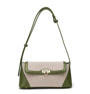 Portefeuille personnalisé de haute qualité avec contraste de couleurs, sac fourre-tout réglable à porter sous le bras, sac fourre-tout à fermeture éclair à porter à l'épaule - Product Image 5