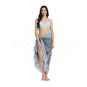 Sarong en coton imprimé à la main avec motif saphir bleu pour femmes, léger, idéal comme paréo de bikini, pour la plage et les vacances d'été - Product Image 3