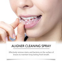Les bactéries blanchissent l'élimination des taches prothèse dentaire propre aligneur nettoyant aligné mousse blanche aligneur nettoyant Spray