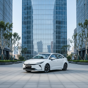 Nouvelle Toyota Corolla 2026 1.8L Hybride Édition Elite HEV Berline <span class=keywords><strong>Voiture</strong></span> Électrique 70KW 185Nm WLTC Autonomie <span class=keywords><strong>1000km</strong></span> Réservoir 43L 4 Portes 5 Places - Product Image 1