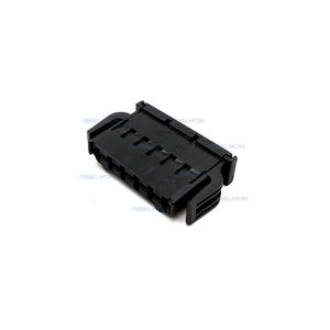 Conector Automotriz <span class=keywords><strong>de</strong></span> 6 Pines Hembra para Cableado <span class=keywords><strong>de</strong></span> Luces Eléctricas para Autos y Motores 7062-2.8-21 - Product Image 3