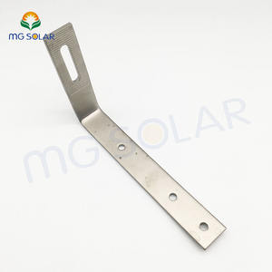 Cadre de <span class=keywords><strong>panneau</strong></span> <span class=keywords><strong>solaire</strong></span> PV pour montage sur toit en <span class=keywords><strong>tuile</strong></span> plate Crochet de toit en <span class=keywords><strong>tuile</strong></span> de bardeaux en acier inoxydable de haute qualité - Product Image 2