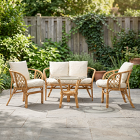 Chaise de salle à manger bohème moderne en rotin naturel, fauteuil d'extérieur en osier fait main avec assise en bois et coussin moelleux