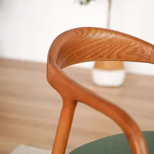 निर्माता नॉर्डिक ठोस लकड़ी असबाबवाला कुशन डाइनिंग कुर्सी हाई-एंड स्टडी कुर्सी कैफे शॉप होटल कुर्सी