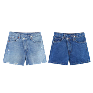 Shorts en jean personnalisés avec logo, style décontracté, délavage foncé, poches plaquées, coupe ample pour hommes - Product Image 1