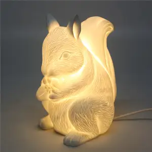 Hot Sale Tierform Lampe Nacht lampe Keramik Tisch lampe Eichhörnchen Nachtlicht für Home Decora