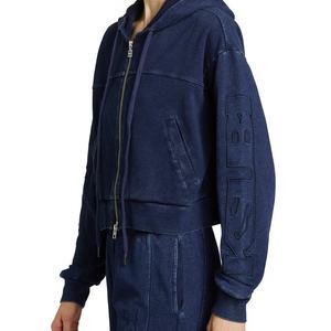 Hoodie en jean court zippé personnalisé pour fille, avec logo imprimé en relief, effet vieilli, épaules tombantes, style streetwear, survêtement - Product Image 4