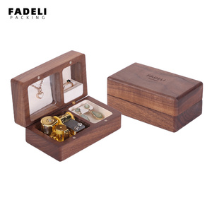 Scatola Portagioie Musicale a Carica Manuale in Legno Ecologico - Product Image 1