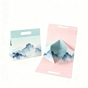 Boîte cadeau en carton rigide recyclé de luxe avec logo de taille personnalisée poignée triangulaire pliante magnétique en papier étanche pour bougie - Product Image 1