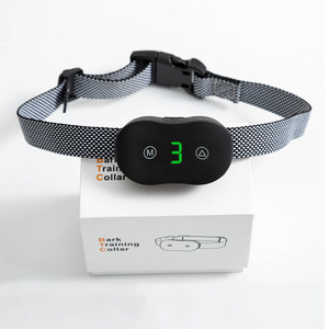 Collier de dressage pour chien rechargeable anti-aboiement en ABS noir avec contrôle tactile pour animaux de compagnie - Product Image 2