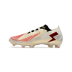 Chaussures de football confortables et antidérapantes pour l'extérieur en vente – Nouveau modèle de chaussures de football pour hommes – Confortables et antidérapantes - Product Image 3