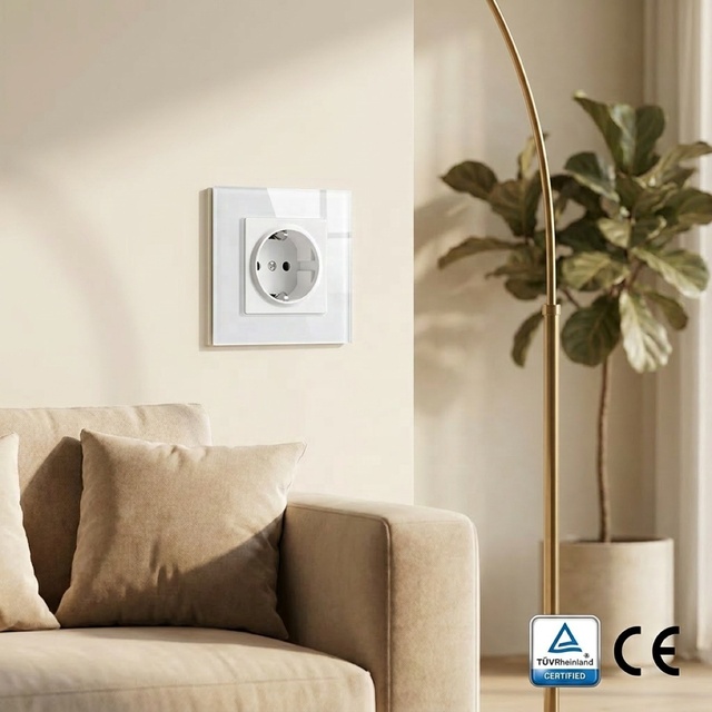 Elegance Tempered Glass Panel Outlet Socket European Standard German Type F Schuko Wall Power Socket With Tamper Resistant
