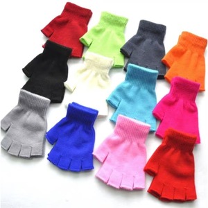 YJ030 Guantes de medio dedo de color liso, cálidos para otoño e invierno, adecuados para uso en la oficina, guantes de punto de lana, unisex, para adultos. - Product Image 2