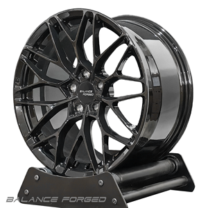 Glänzend schwarze geschmiedete P200 Leichtmetallfelgen – Polierte, geschmiedete Werks-Sonderanfertigung für PKW – Alufelgen für <span class=keywords><strong>HR</strong></span> P200 - Product Image 1