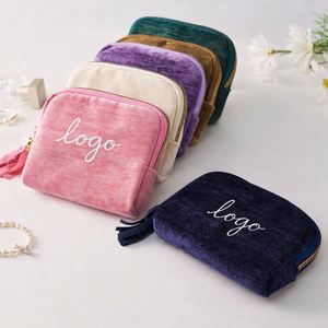 Porte-clés mini-étui à bijoux de voyage brodé avec logo personnalisé, cadeau promotionnel pour événements d'entreprise et marketing - Product Image 4