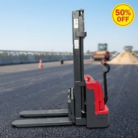 Penumpuk Pallet Listrik 2 Ton Twin Fork Hidrolik Heavy Duty CE Lifter untuk Penanganan Gudang Kayu