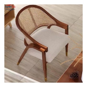 Chaise de salle à manger rembourrée avec cadre en bois et dossier en rotin, siège rembourré bicolore pour salles à manger modernes - Product Image 2