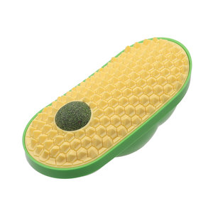 Giocattoli in plastica con erba gatta per gatti da interno, giocattoli a sfera da parete per leccare, massaggiare e auto-pulire - Product Image 2