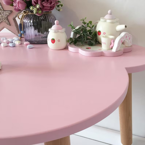 Meubles Montessori nordiques <span class=keywords><strong>pour</strong></span> enfants <span class=keywords><strong>Table</strong></span> à manger en bois <span class=keywords><strong>pour</strong></span> enfants <span class=keywords><strong>Table</strong></span> et chaises en nuage <span class=keywords><strong>pour</strong></span> enfants Tables <span class=keywords><strong>pour</strong></span> filles - Product Image 2