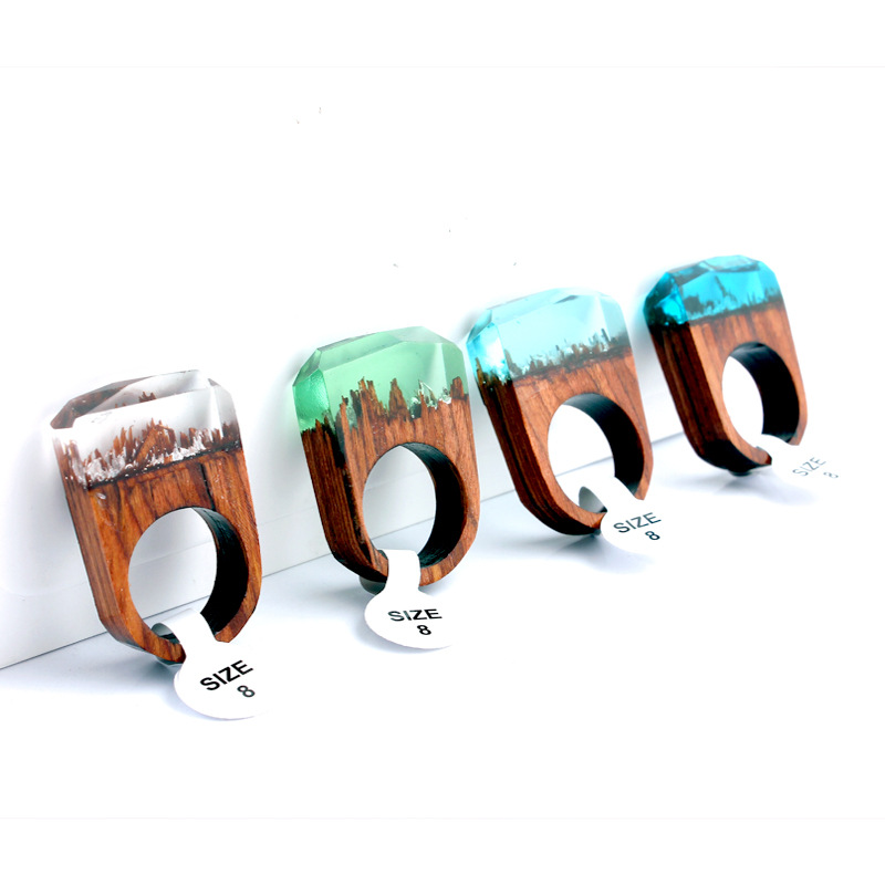 Factory Supply Hot Resin Wood Rings 2021 Resin Rings Acrylic Mountain Design Beautiful Snow Resin Rings Women