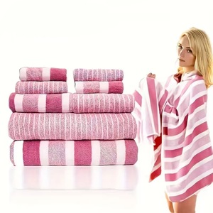 Ensemble de serviettes de bain <span class=keywords><strong>en</strong></span> velours corail Luxe Épaissi Séchage rapide Absorbant pour la maison <span class=keywords><strong>Spa</strong></span> Hôtel Plage Vente <span class=keywords><strong>en</strong></span> gros Logo personnalisé - Product Image 2