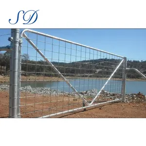 Portão da fazenda da cerca de aço do metal galvanizado quente eco amigável para venda