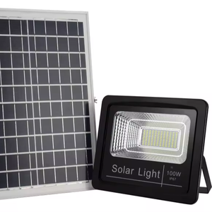 Usine directe IP67 lumière d'inondation solaire étanche extérieure lumière de projecteur solaire 25w 40w 60w 100w <span class=keywords><strong>200w</strong></span> avec capteur de mouvement - Product Image 1