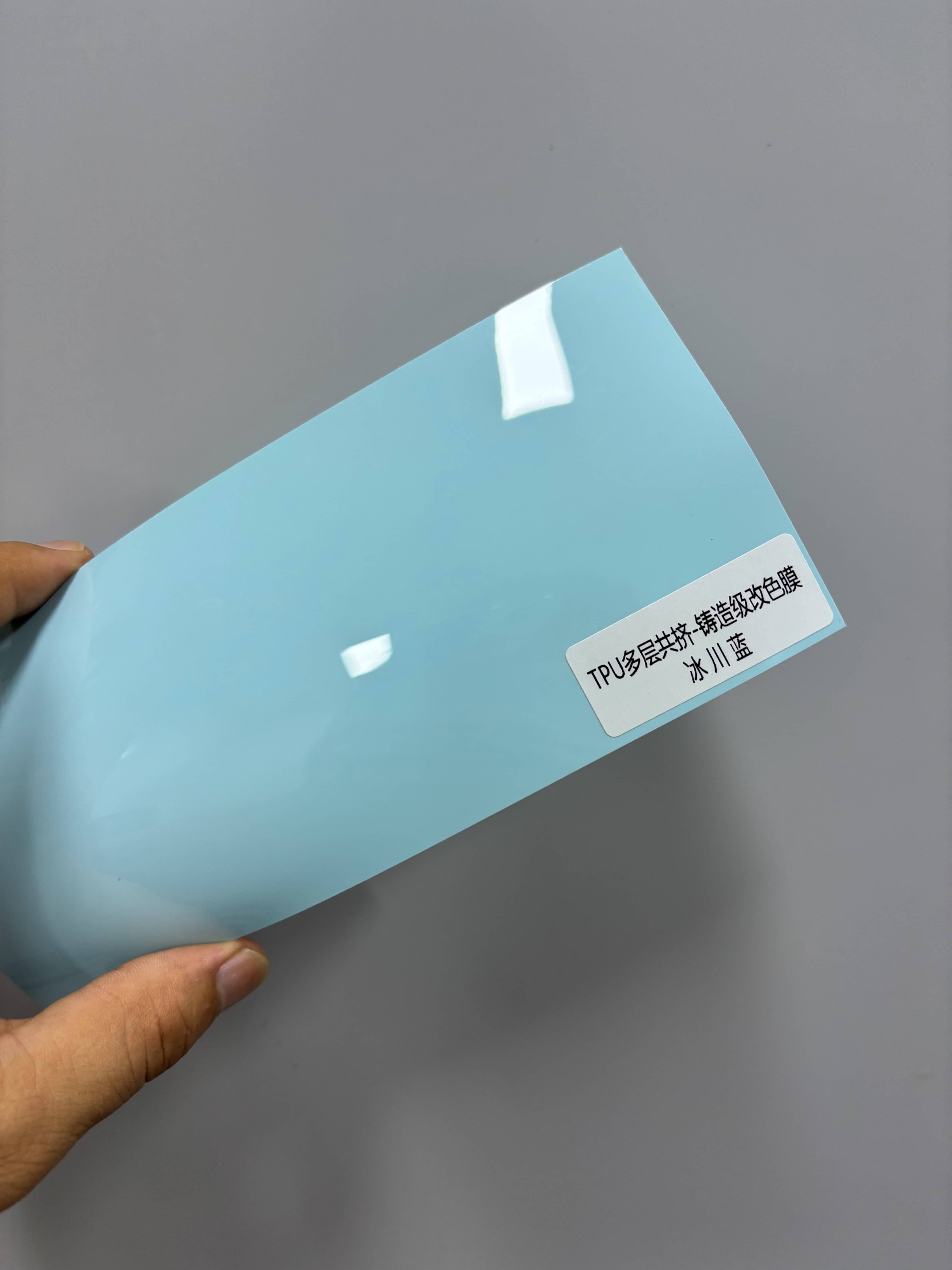 D004 TPU Bleu Glacier