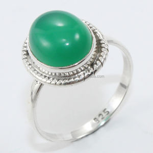 Bague solitaire classique en onyx vert ethnique, argent sterling 925, bijoux de mariage et de fête - Product Image 1