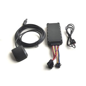 Thiết Bị Theo Dõi <span class=keywords><strong>GPS</strong></span> BLE 4G LTE Với Ăng Ten <span class=keywords><strong>GPS</strong></span> Bên Ngoài Xe Theo Dõi Thời Gian Thực Hỗ Trợ Phát Hiện Đánh Lửa IButton Acc - Product Image 4