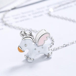 Carline Moda Bonito Animal 925 Sterling Silver Girls Charme Colar Jóias Cavalo Pingente Designer Encantos para Fazer Jóias - Product Image 5