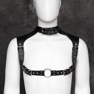 Venta directa de fábrica de disfraces eróticos para adultos, disfraz de bondage para hombre, chal de cuero para fiesta, disfraz de hombre musculoso para discoteca. - Product Image 3