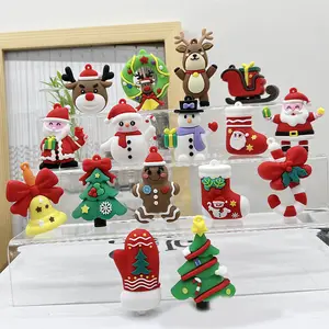 Christmas Theme Key Chain Cute Enamel Metal Santa Claus Snowman Elk Pendant Keyrings Nightmare Before Christmas Party Keychain