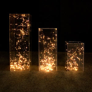 Présentoir carré en acrylique transparent pour fleurs, vente en gros d'usine, socles décoratifs en acrylique transparent pour mariage, présentoir à gâteaux transparent pour fête - Product Image 4