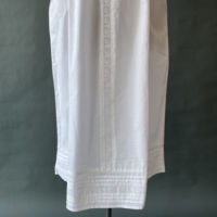 Fournisseur d'assurance commerciale Vêtements de nuit brodés Robe de chambre en coton Robe d'été blanche tissée Adultes Robes de plage Femmes Été