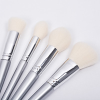 Pinceaux de maquillage Dongmei, vente en gros, argent, logo personnalisé, marque privée, luxe, végan, 11 pièces, manche en bois, pinceau de maquillage pour le visage