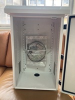 Boîtier de commande en acier laminé à froid non standard personnalisé JCH JY-01 avec capuchon anti-pluie, trous de ventilation, revêtement en poudre IP30
