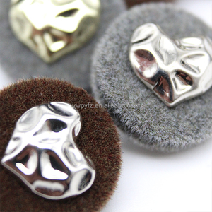 Custom vintage <strong>heart</strong>-<strong>shaped</strong> round plush <strong>buttons</strong> Skirt women's resin <strong>buttons</strong> Custom clothing accessories Luxury coat <strong>buttons</strong> - Product Image 3