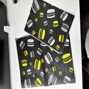 Feuilles de papier ciré biodégradable personnalisées avec logo 12x12 pour l'emballage alimentaire, les burgers, les shawarmas et les produits de charcuterie - Product Image 2