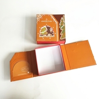 Boîte cadeau en papier rigide magnétique de style livre, personnalisée avec impression OEM, pour emballage de Noël