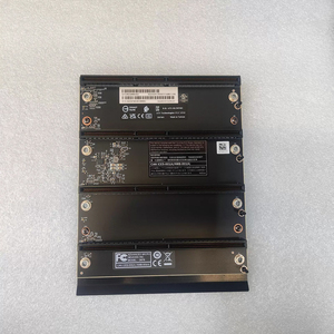 Pont de liaison Infinity Fabric (XGMI) à quatre emplacements Mi210, haute qualité, pour GPU Mi210 64 Go, 200 Go/s, à bon prix - Product Image 2