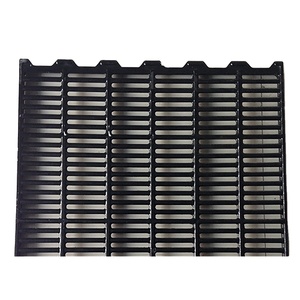Nuevo Suelo de Rejilla de Hierro Dúctil en Oferta para Jaulas de Parideras de Cerdas con 1 Año de Garantía - Product Image 5