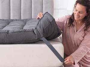 Colchón <span class=keywords><strong>de</strong></span> <span class=keywords><strong>plumas</strong></span> <span class=keywords><strong>de</strong></span> <span class=keywords><strong>ganso</strong></span> gris <span class=keywords><strong>de</strong></span> 5 pulgadas, cama <span class=keywords><strong>de</strong></span> <span class=keywords><strong>plumas</strong></span> <span class=keywords><strong>de</strong></span> tamaño Queen, Funda <span class=keywords><strong>de</strong></span> colchón <span class=keywords><strong>de</strong></span> tela <span class=keywords><strong>de</strong></span> algodón 100% con bandas <span class=keywords><strong>de</strong></span> anclaje - Product Image 2