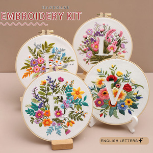 Kit de broderie artisanale DIY avec tissu en <span class=keywords><strong>coton</strong></span>, thème floral, design rond pour la décoration du salon - Product Image 1